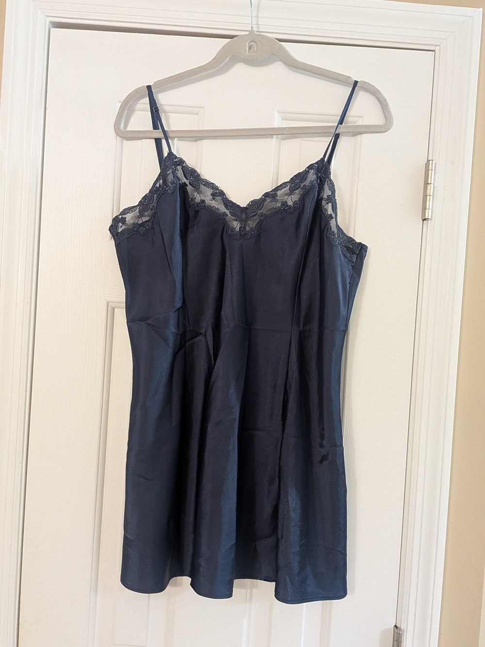 Victoria's Secret Silk-Look Navy Lace Trim Chemise Slip L
